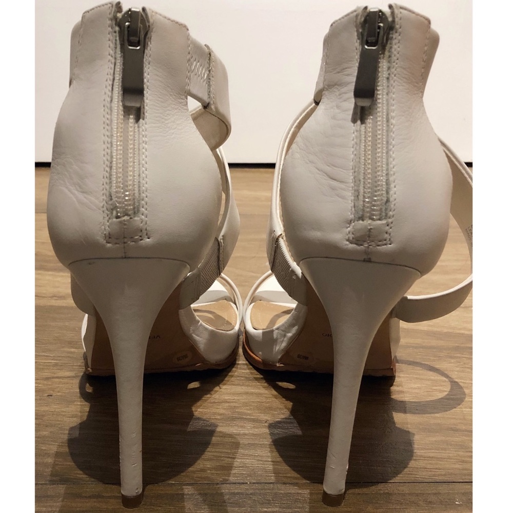 BCBGMAXAZRIA Elyse Criss Cross Heels - Size 9 - Picture 4 of 8